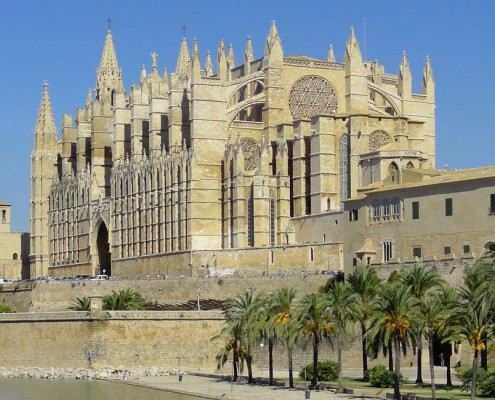 Palma de Mallorca Cathedral. Bike Tours