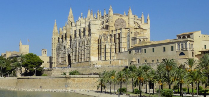 Palma de Mallorca Cathedral. Bike Tours